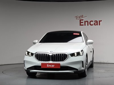 صورة 3 لـ 2024 BMW I5