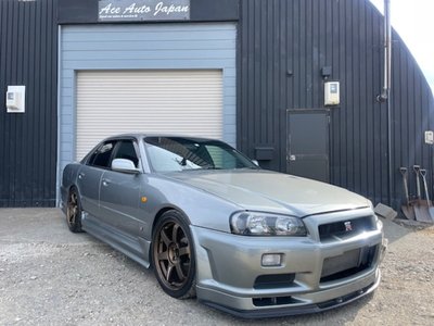 NISSAN SKYLINE