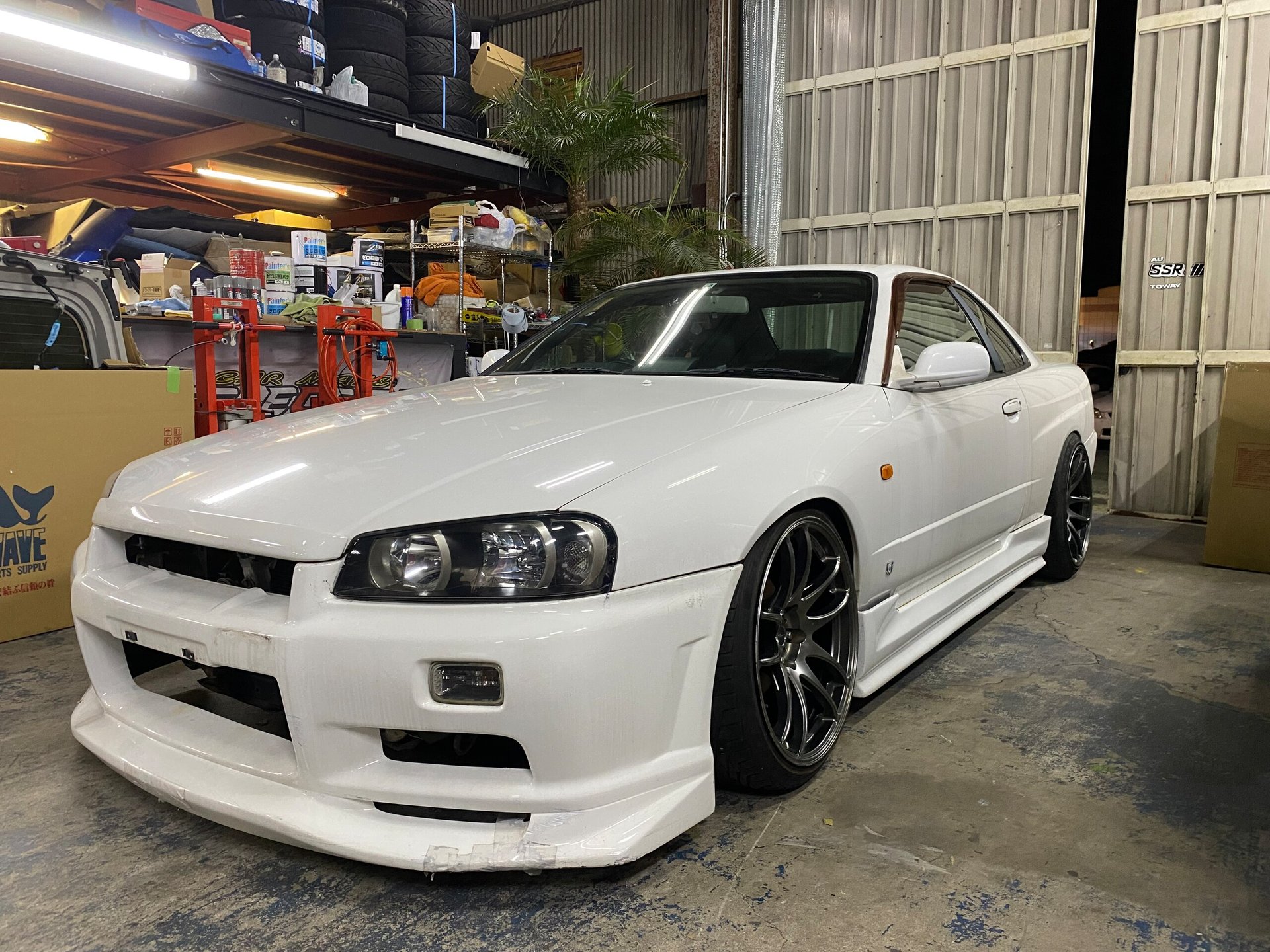 NISSAN SKYLINE COUPE - View 1