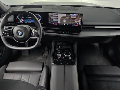 BMW 5 SERIES - 4