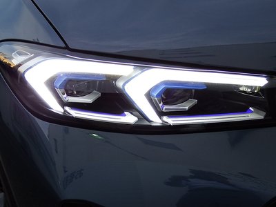 صورة مصغرة 21 لـ 2025 BMW 3 SERIES