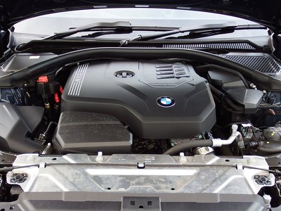 صورة مصغرة 17 لـ 2025 BMW 3 SERIES