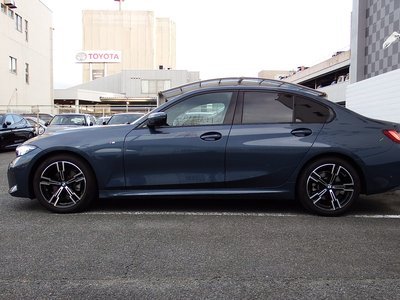 BMW 3 SERIES - 8