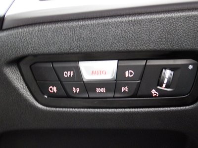 صورة مصغرة 30 لـ 2025 BMW 3 SERIES