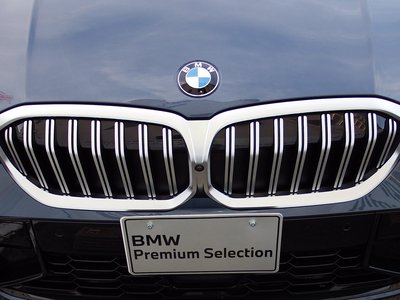 صورة مصغرة 19 لـ 2025 BMW 3 SERIES
