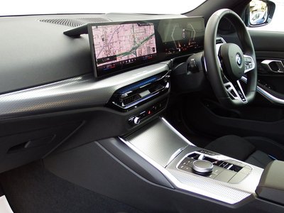 صورة مصغرة 60 لـ 2025 BMW 3 SERIES