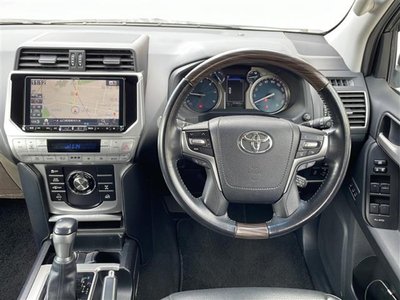 TOYOTA LAND CRUISER PRADO - 7