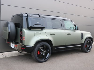صورة 8 لـ 2026 LAND Rover DEFENDER