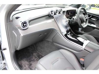 2025 Mercedes-BENZ GLC 照片 9