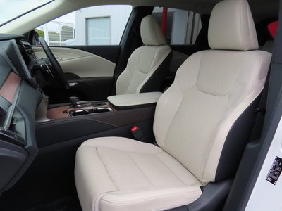2023 Lexus RX thumbnail 13