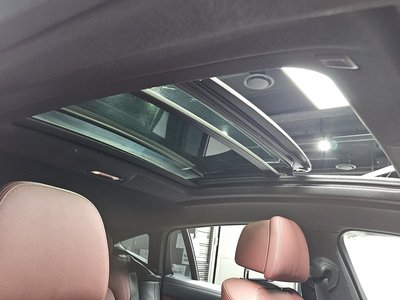2020 BMW X6 — миниатюра 18