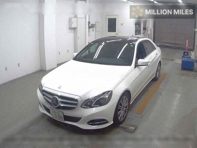 MERCEDES-BENZ E-CLASS - 4