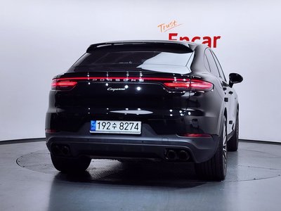PORSCHE CAYENNE - 4