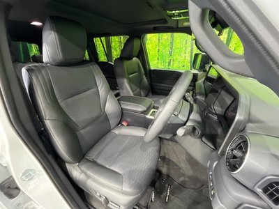 TOYOTA LAND CRUISER 250 - 8