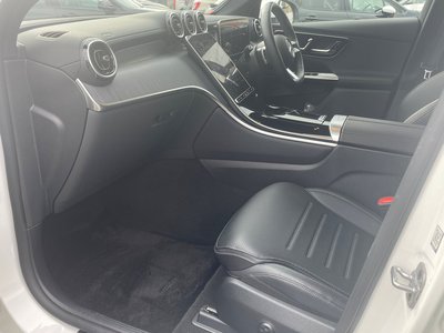 MERCEDES-BENZ GLC - 10