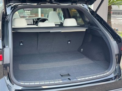 صورة مصغرة 35 لـ 2025 Lexus RX