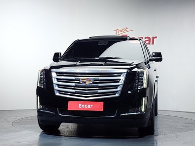 CADILLAC ESCALADE - 3