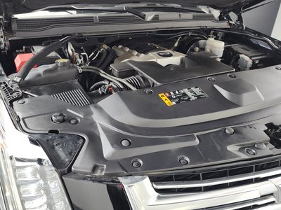 CADILLAC ESCALADE - 7