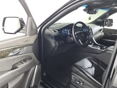 CADILLAC ESCALADE - 10