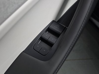 صورة مصغرة 27 لـ 2026 Tesla MODEL Y