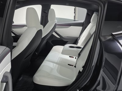 صورة مصغرة 16 لـ 2026 Tesla MODEL Y