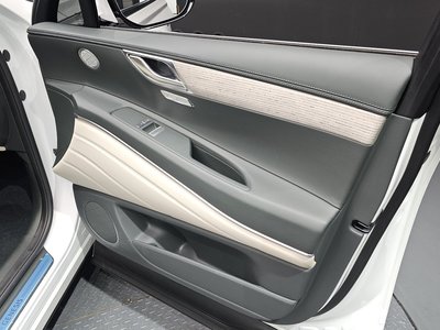 2025 Genesis GV80 — миниатюра 15