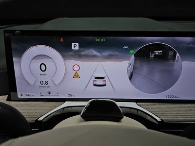 2025 Genesis GV80 — миниатюра 11