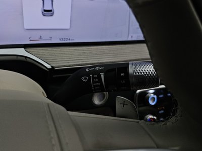 2025 Genesis GV80 — миниатюра 29