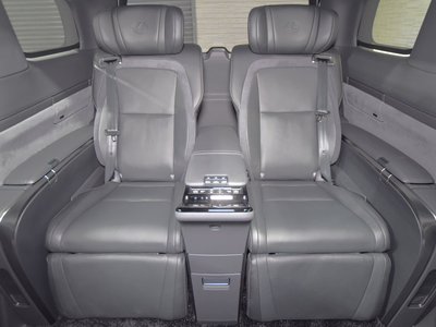 صورة مصغرة 22 لـ 2024 Lexus LM