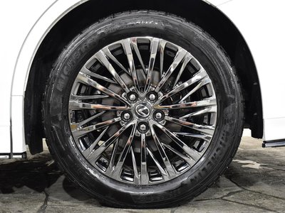 صورة مصغرة 13 لـ 2024 Lexus LM