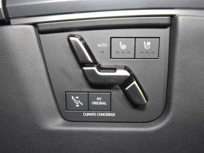 صورة مصغرة 48 لـ 2024 Lexus LM