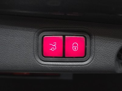صورة مصغرة 19 لـ 2021 Mercedes-BENZ E-CLASS