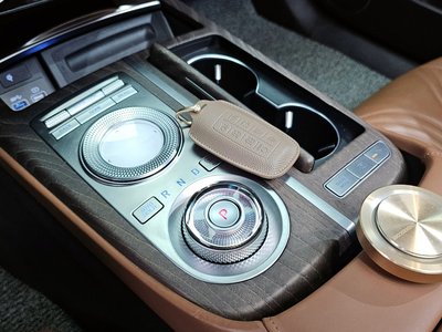 GENESIS G80 (RG3) - 9