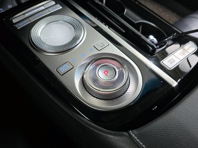 GENESIS G80 (RG3) - 9