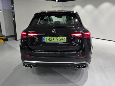 2025 Mercedes-BENZ GLC — фото 5