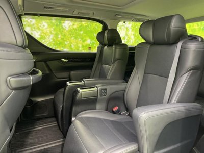 TOYOTA ALPHARD - 8