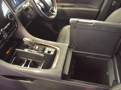 2024 Toyota ALPHARD 缩略图 79