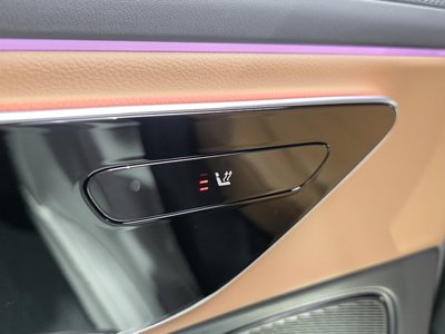 صورة مصغرة 18 لـ 2025 Mercedes-BENZ E-CLASS