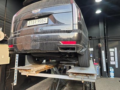 CADILLAC ESCALADE 5TH GENERATION - 1