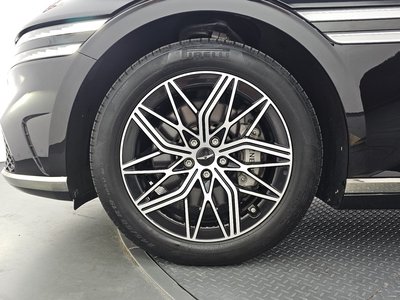 صورة 6 لـ 2022 Genesis G90 (RS4)