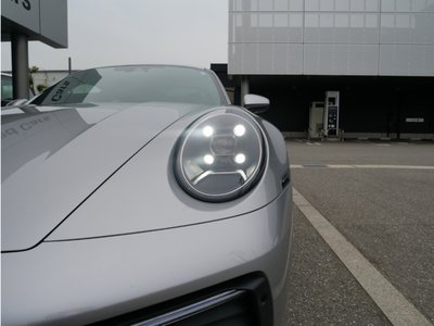 PORSCHE 911 - 8