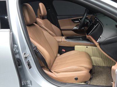 صورة مصغرة 11 لـ 2024 Mercedes-BENZ E-CLASS