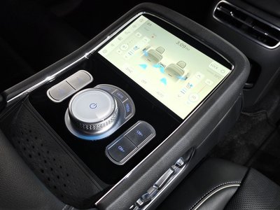 صورة مصغرة 35 لـ 2022 Genesis G90 (RS4)