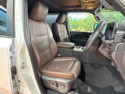 TOYOTA LAND CRUISER 250 - 8