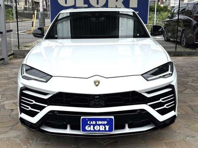 LAMBORGHINI URUS - 2