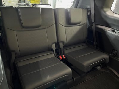 TOYOTA LAND CRUISER 250 - 9