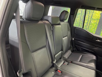 TOYOTA LAND CRUISER 250 - 8