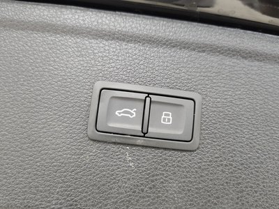 2023 AUDI SQ5 — миниатюра 18
