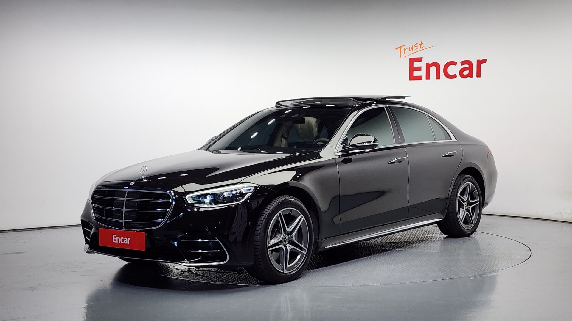 MERCEDES-BENZ S-CLASS - View 1