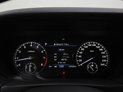 2021 Genesis G90 — миниатюра 11